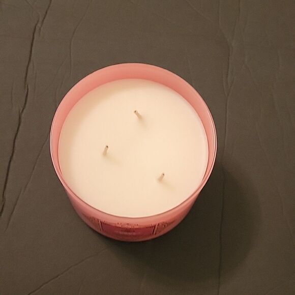 BRAND NEW BATH & BODY WORKS BUBBLY ROSE 3-Wick LARGE 14.5 oz CANDLE - Picture 8 of 11